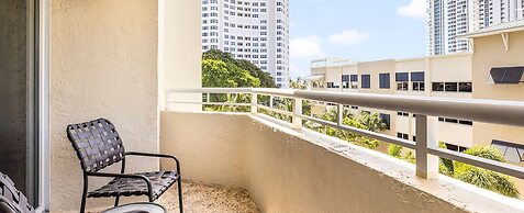 Modern & Cozy Condo Near Fort Lauderdale Boat Show