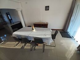 Comfortable and Luxurious Stay