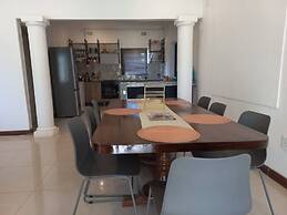 Comfortable and Luxurious Stay