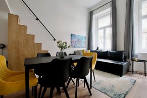 Standard Aparmtent by Hi5 - Brody street