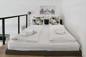 Standard Aparmtent by Hi5 - Brody street