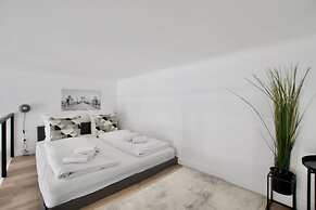 Standard Aparmtent by Hi5 - Brody street