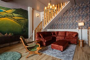 Woodpeckers in Marldon