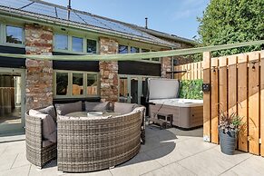 Woodpeckers in Marldon