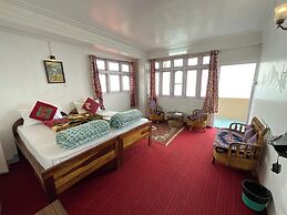HOTEL LONG ISLAND