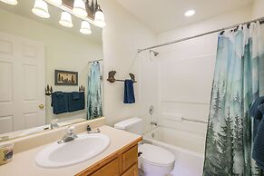 Riverfront Home w/ Hot Tub ~ 19 Mi to Wolf Creek!