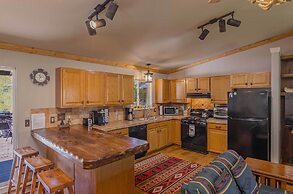 Riverfront Home w/ Hot Tub ~ 19 Mi to Wolf Creek!