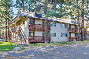 Ski Condo w/ Community Amenities in Mammoth Lakes!