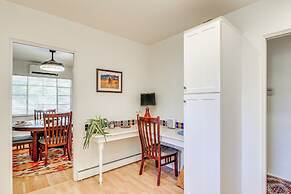 Home w/ Patio: Near Nob Hill, UNM & Kirtland Afb!