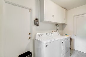 Home w/ Patio: Near Nob Hill, UNM & Kirtland Afb!