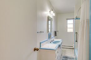 Home w/ Patio: Near Nob Hill, UNM & Kirtland Afb!