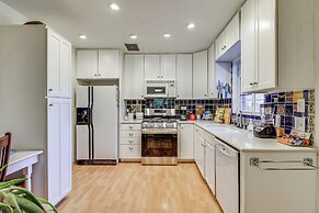 Home w/ Patio: Near Nob Hill, UNM & Kirtland Afb!