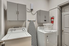 Tucson Fourplex Townhome: Grill & Shared Hot Tub