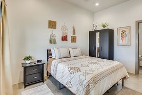 Tucson Fourplex Townhome: Grill & Shared Hot Tub