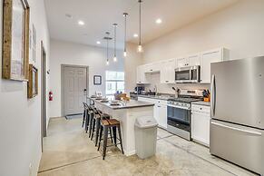 Tucson Fourplex Townhome: Grill & Shared Hot Tub