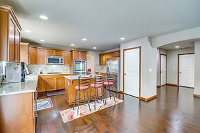 Family-friendly Home w/ Patio & Garden in Everett!