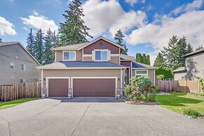 Family-friendly Home w/ Patio & Garden in Everett!