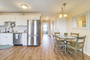 Walk to Beach: Family-friendly Surf City Condo!