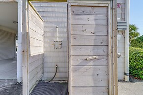 Walk to Beach: Family-friendly Surf City Condo!