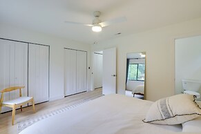 1 Mi to Ben Hill Griffin Stadium: Home w/ Patio!