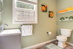 8 Mi to Sloppy Floyd State Park: Peaceful Retreat!