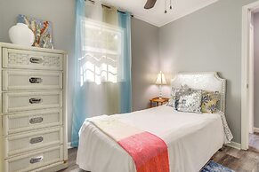 8 Mi to Sloppy Floyd State Park: Peaceful Retreat!