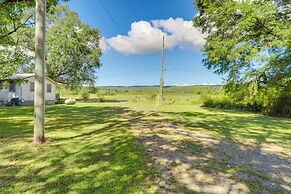 8 Mi to Sloppy Floyd State Park: Peaceful Retreat!