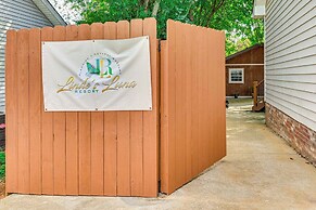 Home w/ Hot Tub, Playset & Grills in Clarksville!