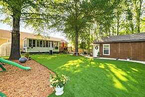 Home w/ Hot Tub, Playset & Grills in Clarksville!