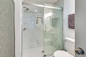 Home w/ Hot Tub, Playset & Grills in Clarksville!