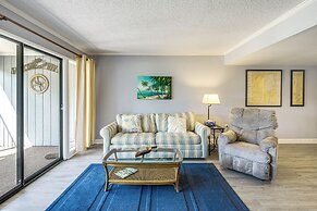 Walk to Pool: Riverfront Condo in Welaka!