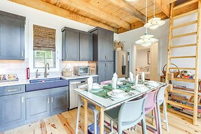 Modern Home Near Lake Martin: Fishing Pond On-site