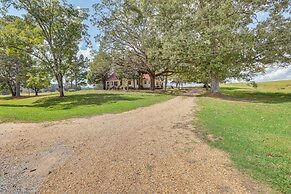 Country Home Near Lake Wedowee: Patio & Fire Pit!