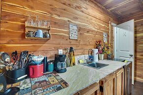 Fish, Hike & More: Ozark Cabin on 300 Acres