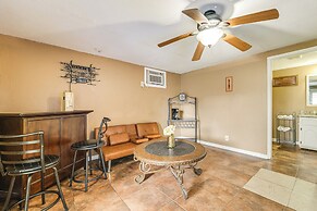 Fire Pit & Grill: Victoria Home Near Downtown