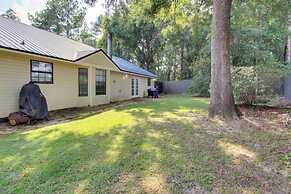 Pet-friendly Daleville Home: 3 Mi to Fort Novosel!