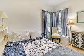 1 Mi to Dtwn Manteo: Dog-friendly Home w/ Deck