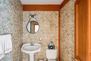 Tigertown Lodge 4 Bedroom Home