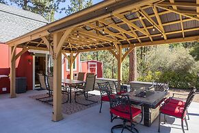 37 - Foxy Farm Ranch 4 Bedroom Home