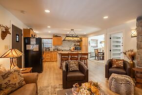 37 - Foxy Farm Ranch 4 Bedroom Home