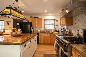 37 - Foxy Farm Ranch 4 Bedroom Home