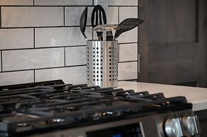 Scenic Perch 2 Bedroom Home