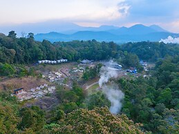 Penginapan Alam DGlorious CraterKamojang