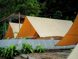 Penginapan Alam DGlorious CraterKamojang