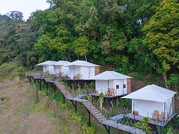 Penginapan Alam DGlorious CraterKamojang