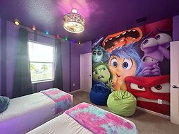 Luxury Home - ALL the Extras - Sleeps 39