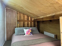 Oceana Suites Hotel Volkano