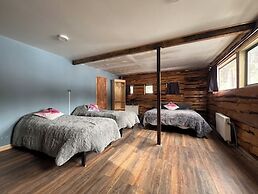 Oceana Suites Hotel Volkano