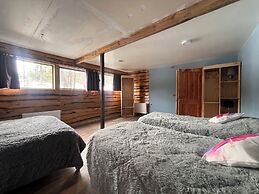 Oceana Suites Hotel Volkano