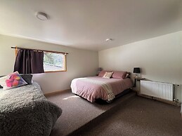 Oceana Suites Hotel Volkano